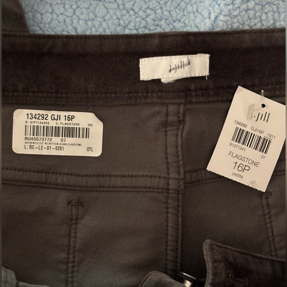 J. J. Jill Authentic Fit Velveteen Jeans Size 16P Flagstone Gray - Picture 3 of 4